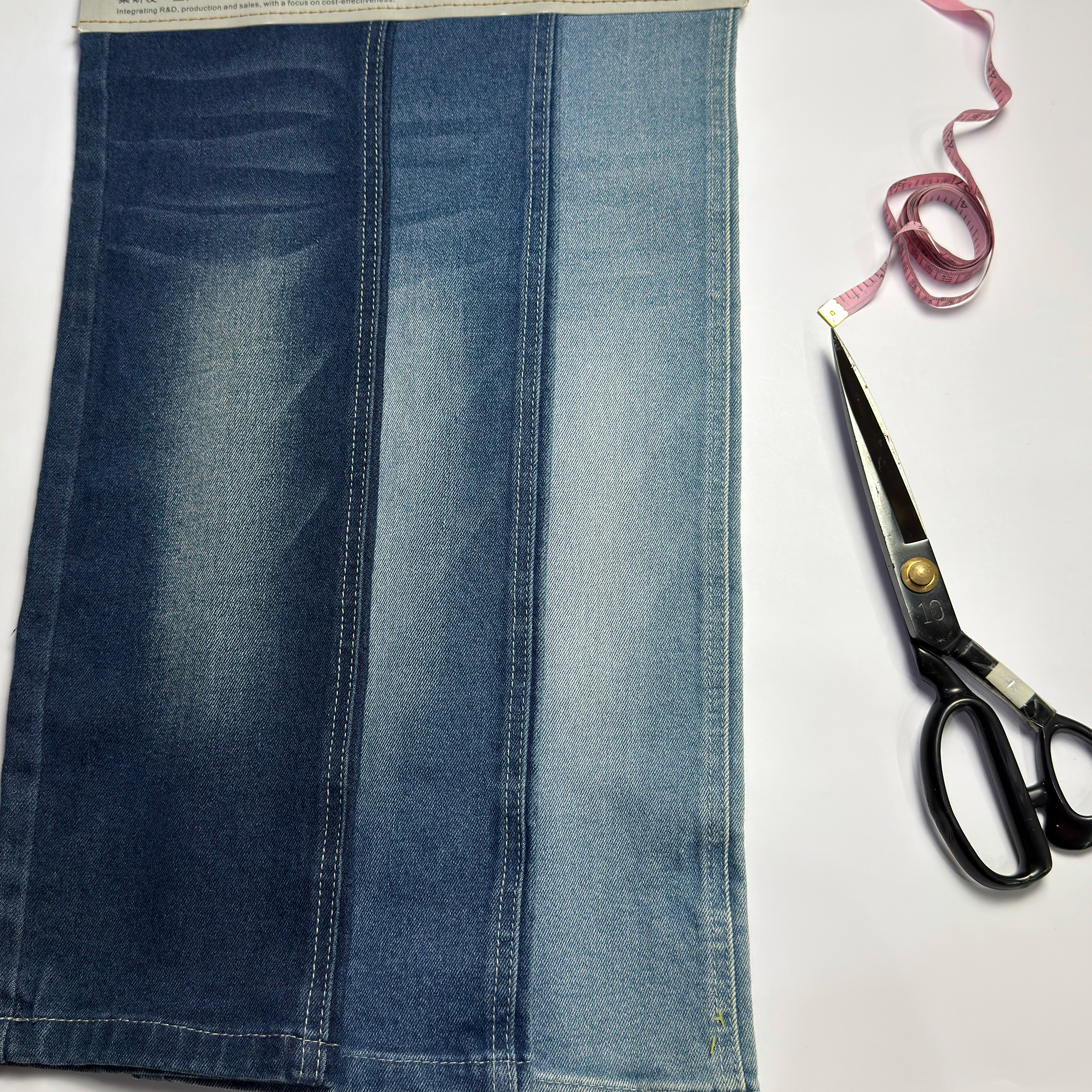 605A-6 60%Cotton 10*21/55 OE Yarn Indigo Color Denim Fabric Wholesale 1