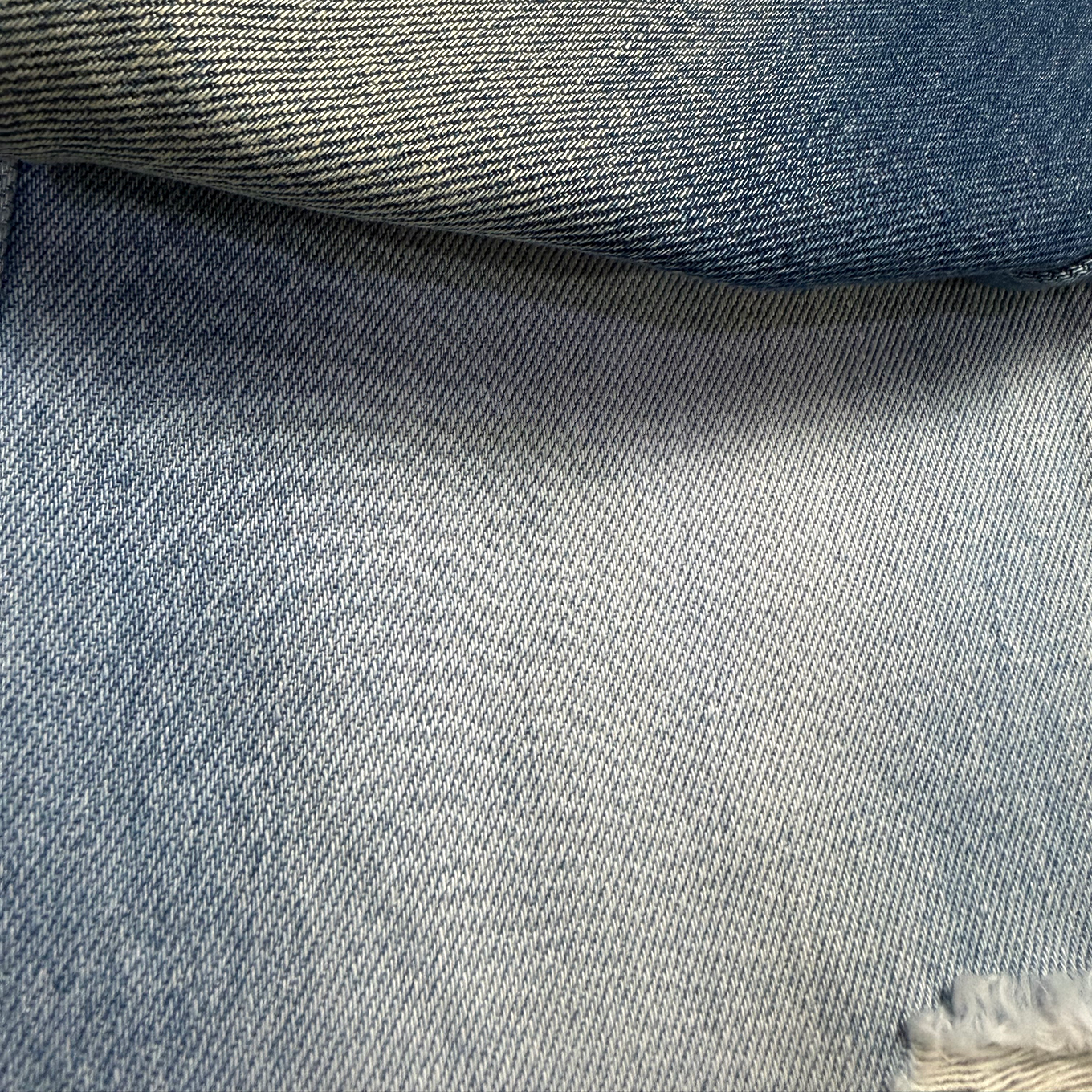 605A-6 60%Cotton 10*21/55 OE Yarn Indigo Color Denim Fabric Wholesale 1