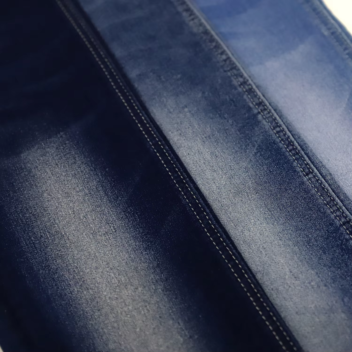 605A-6 60%Cotton 10*21/55 OE Yarn Indigo Color Denim Fabric Wholesale 1