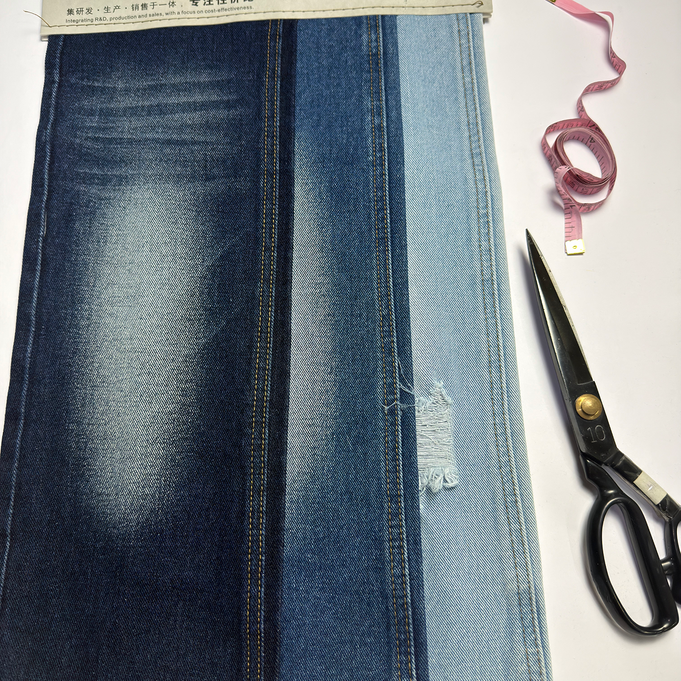 605A-6 60%Cotton 10*21/55 OE Yarn Indigo Color Denim Fabric Wholesale 1