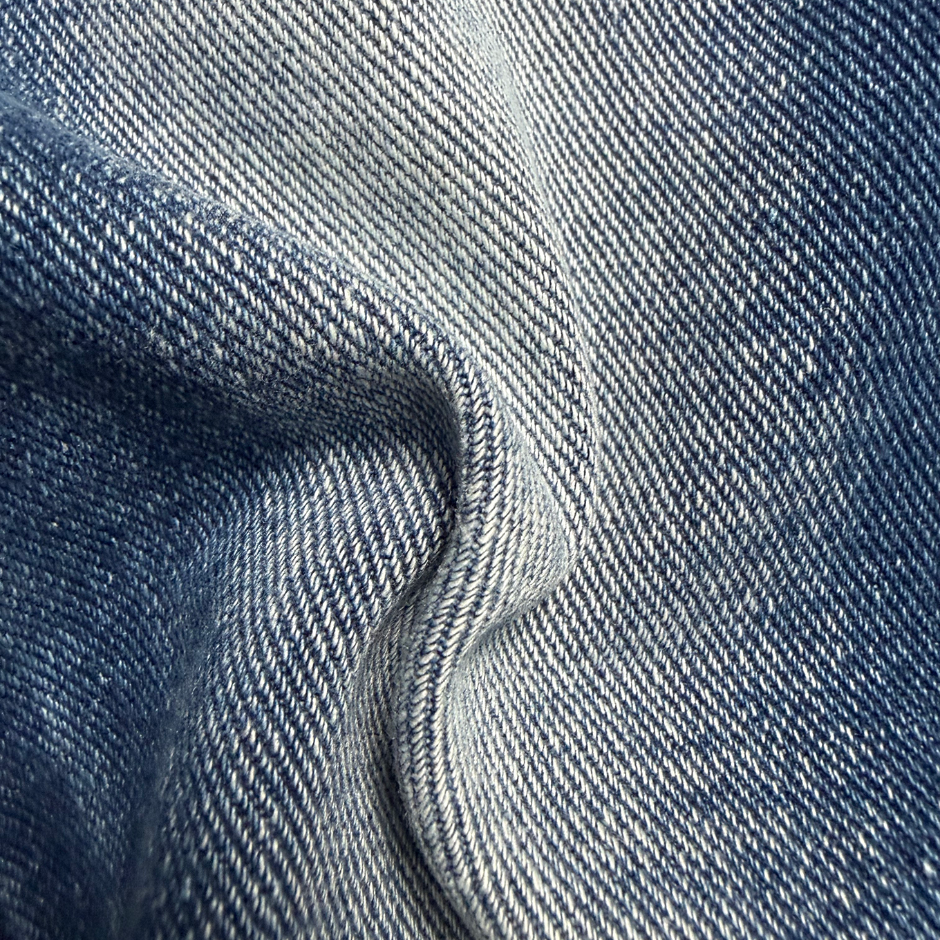 Dark Indigo Denim Fabric Mercerized 7S Double Side Lustrous Yarn Coarse Texture for Autumn Winter